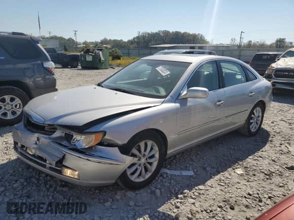 2006 Hyundai Azera SE с VIN KMHFC46F16A048898, выставлен на аукционе Copart как лот 77953824 с пробегом 110 623 миль миль и Списание • Salvage title. История ставок и продаж доступна на DreamBid. Изображение 1.