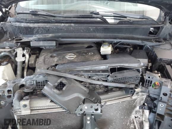 2013 Nissan Pathfinder SV with VIN 5N1AR2MN3DC662473, listed as a IAAI auction lot 43259031 with 239,934 mi miles and . Bid and sale history available at DreamBid. Image 10.