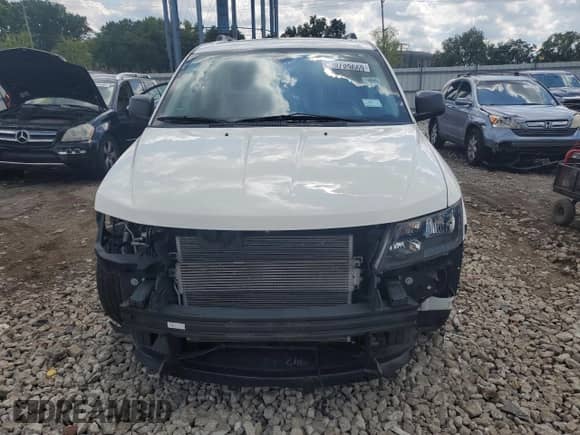 2018 Dodge Journey SE with VIN 3C4PDCABXJT508582, listed as a Copart auction lot 69968785 with 91,035 mi miles and Salvage title. Bid and sale history available at DreamBid. Image 5.