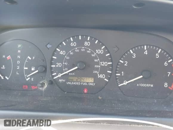 1998 Toyota Camry LE z VIN 4T1BG22K5WU381145, wystawiony jako IAAI lot #42436786 z przebiegiem 294 365 mil mil oraz . Historia ofert i sprzedaży dostępna na DreamBid. Obrazek 7.