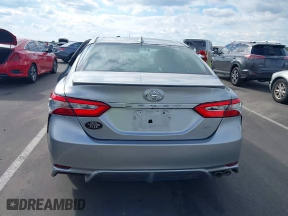 2019 Toyota Camry LE с VIN 4T1B11HK4KU748520, выставлен на аукционе IAAI как лот 43097981 с пробегом 102 824 миль миль и . История ставок и продаж доступна на DreamBid. Изображение 16.