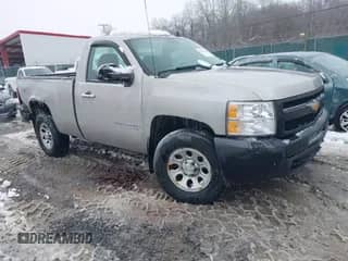 2009 Chevrolet Silverado 1500 Work Truck с VIN 1GCEK14XX9Z233681, выставлен на аукционе IAAI как лот 41527446 с пробегом 133 886 миль миль и . История ставок и продаж доступна на DreamBid. Изображение 1.