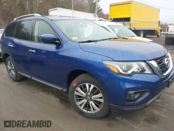 2019 Nissan Pathfinder SV with VIN 5N1DR2MMXKC585246, listed as a IAAI auction lot 42027197 with 124,181 mi miles and . Bid and sale history available at DreamBid. Image 1.