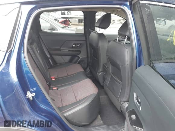 2025 Nissan Kicks SR with VIN 3N8AP6DA3SL337553, listed as a IAAI auction lot 42712619 with 4,622 mi miles and . Bid and sale history available at DreamBid. Image 8.