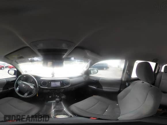 2018 Toyota Tacoma SR5 z VIN 3TMBZ5DN4JM014788, wystawiony jako IAAI lot #41252667 z przebiegiem 113 530 mil mil oraz . Historia ofert i sprzedaży dostępna na DreamBid. Obrazek 18.