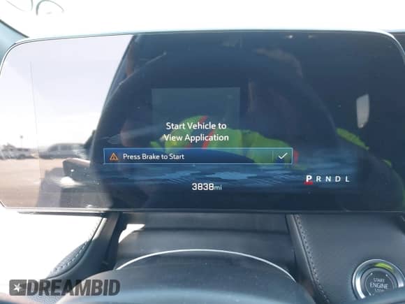 2025 Chevrolet Equinox FWD LT с VIN 3GNAXHEG3SL110879, выставлен на аукционе IAAI как лот 41498383 с пробегом 3 838 миль миль и . История ставок и продаж доступна на DreamBid. Изображение 16.