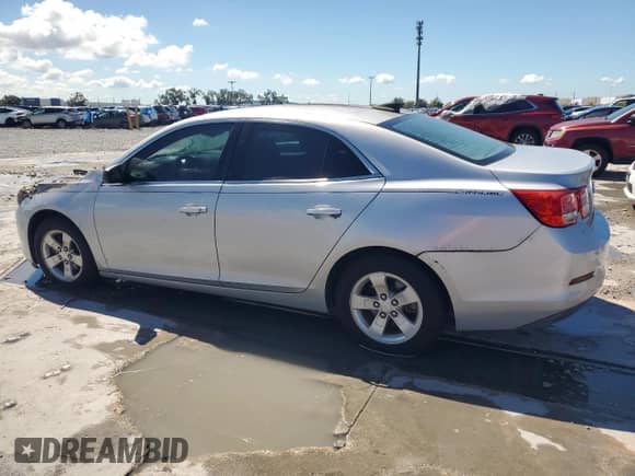 2015 Chevrolet Malibu LS z VIN 1G11B5SL9FF156006, wystawiony jako Copart lot #81767895 z przebiegiem Nie podano mil oraz Szkoda całkowita • Salvage title. Historia ofert i sprzedaży dostępna na DreamBid. Obrazek 2.