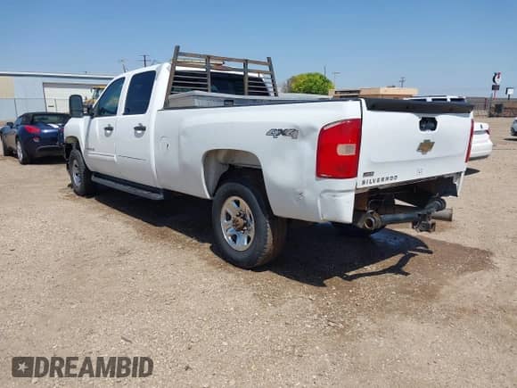 2009 Chevrolet Silverado 3500HD с VIN 1GBHK83699F159061, выставлен на аукционе IAAI как лот 41982560 с пробегом 352 309 миль миль и . История ставок и продаж доступна на DreamBid. Изображение 3.