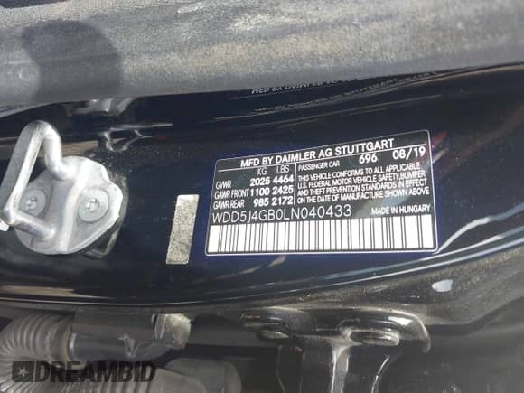 2020 Mercedes-Benz CLA 250 z VIN WDD5J4GB0LN040433, wystawiony jako IAAI lot #42792524 z przebiegiem 62 419 mil mil oraz . Historia ofert i sprzedaży dostępna na DreamBid. Obrazek 9.