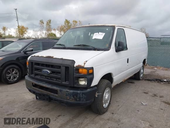 2011 Ford Econoline Cargo Commercial с VIN 1FTNE2EW2BDA39846, выставлен на аукционе IAAI как лот 43538753 с пробегом 191 477 миль миль и . История ставок и продаж доступна на DreamBid. Изображение 2.