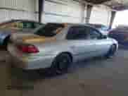 1998 Honda Accord LX z VIN 1HGCG5645WA153610, wystawiony jako Copart lot #71256675 z przebiegiem 215 832 mil mil oraz Szkoda całkowita • Salvage title. Historia ofert i sprzedaży dostępna na DreamBid. Obrazek 3.