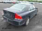 2007 Volvo S60 2.5L Turbo с VIN YV1RH592972609131, выставлен на аукционе IAAI как лот 42381356 с пробегом Не указан миль и . История ставок и продаж доступна на DreamBid. Изображение 4.