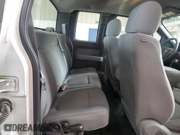 2012 Ford F-150 STX z VIN 1FTFX1EF5CFB33654, wystawiony jako Copart lot #82466325 z przebiegiem 64 725 mil mil oraz Szkoda całkowita • Salvage title. Historia ofert i sprzedaży dostępna na DreamBid. Obrazek 10.