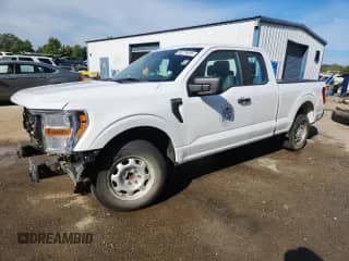 2021 Ford F-150 XL с VIN 1FTEX1CB4MKE25252, выставлен на аукционе Copart как лот 85279495 с пробегом 57 431 миль миль и Списание • Salvage title. История ставок и продаж доступна на DreamBid. Изображение 1.
