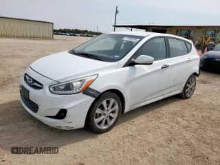 2014 Hyundai Accent SE с VIN KMHCU5AE4EU168535, выставлен на аукционе Copart как лот 70369595 с пробегом 229 776 миль миль и Списание • Salvage title. История ставок и продаж доступна на DreamBid. Изображение 1.