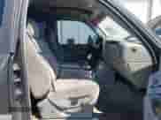 2000 GMC Sierra 1500 SLE с VIN 2GTEK19T6Y1243704, выставлен на аукционе IAAI как лот 42855840 с пробегом 274 685 миль миль и . История ставок и продаж доступна на DreamBid. Изображение 5.