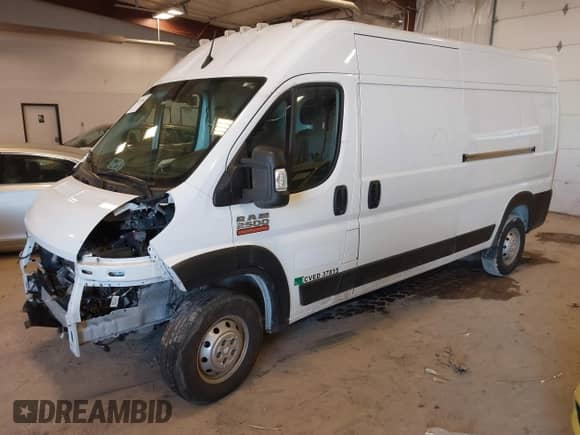 2022 Ram ProMaster Cargo с VIN 3C6LRVDG8NE123381, выставлен на аукционе IAAI как лот 41719262 с пробегом 123 655 миль миль и . История ставок и продаж доступна на DreamBid. Изображение 17.