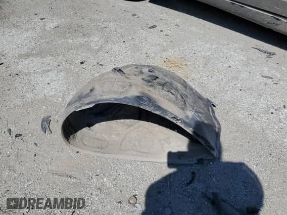 2013 Dodge Charger SE z VIN 2C3CDXBG2DH668571, wystawiony jako Copart lot #70055045 z przebiegiem 126 909 mil mil oraz Szkoda całkowita • Salvage title. Historia ofert i sprzedaży dostępna na DreamBid. Obrazek 12.