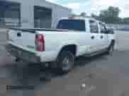 2005 Chevrolet Silverado 1500HD LS с VIN 1GCGC13U25F863364, выставлен на аукционе IAAI как лот 42650260 с пробегом 278 150 миль миль и . История ставок и продаж доступна на DreamBid. Изображение 4.