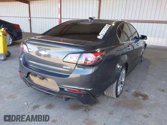 2017 Chevrolet SS with VIN 6G3F25RW8HL301024, listed as a IAAI auction lot 42011186 with 53,989 mi miles and . Bid and sale history available at DreamBid. Image 4.