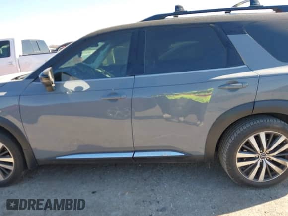 2022 Nissan Pathfinder Platinum с VIN 5N1DR3DH7NC201260, выставлен на аукционе IAAI как лот 41348472 с пробегом 63 128 миль миль и . История ставок и продаж доступна на DreamBid. Изображение 13.