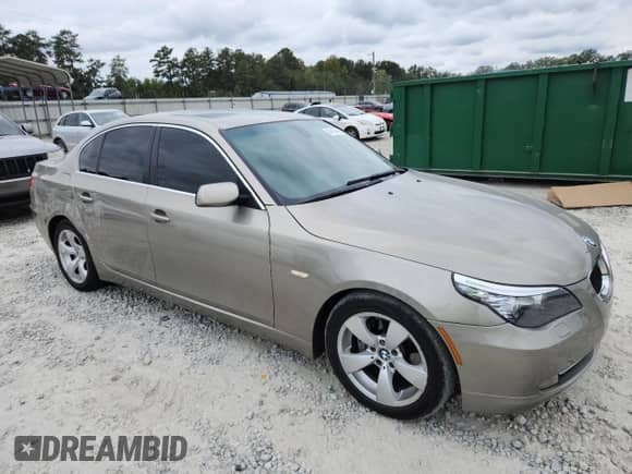 2008 BMW 5 Series 528i with VIN WBANU53568CT17156, listed as a Copart auction lot 84414445 with 153,702 mi miles and Salvage title. Bid and sale history available at DreamBid. Image 4.