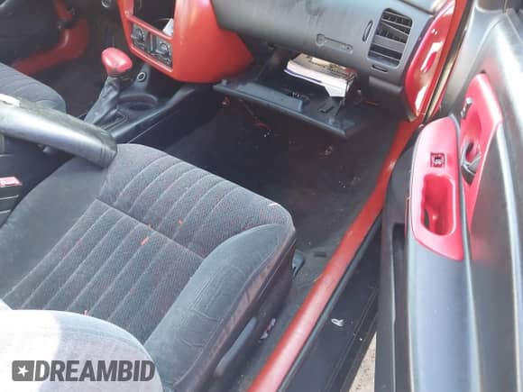 2005 Chevrolet Monte Carlo LT with VIN 2G1WX12K659312971, listed as a IAAI auction lot 41732142 with 173,562 mi miles and . Bid and sale history available at DreamBid. Image 5.