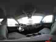 2017 Ram 1500 Express z VIN 1C6RR7FTXHS636925, wystawiony jako IAAI lot #42449628 z przebiegiem 65 898 mil mil oraz . Historia ofert i sprzedaży dostępna na DreamBid. Obrazek 18.