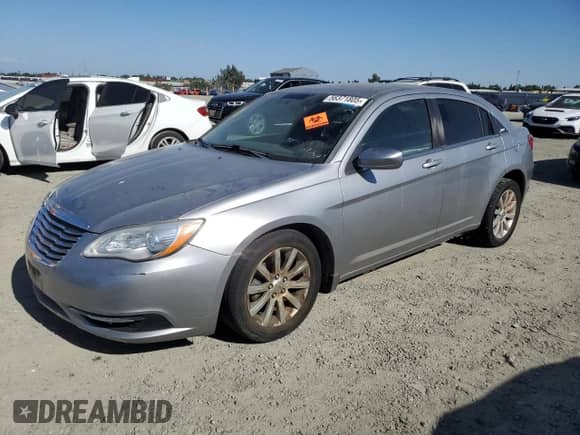 2014 Chrysler 200 Touring with VIN 1C3CCBBG7EN106809, listed as a Copart auction lot 56371805 with 114,226 mi miles and Clean title. Bid and sale history available at DreamBid. Image 1.