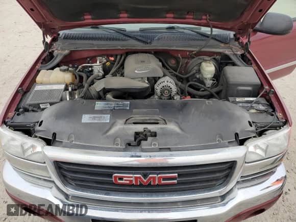 2005 GMC Sierra 1500 SLT with VIN 2GTEC19T551337520, listed as a Copart auction lot 44716525 with 124,109 mi miles and Salvage title. Bid and sale history available at DreamBid. Image 12.