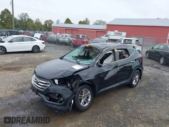 2017 Hyundai Santa Fe 2.4L with VIN 5NMZUDLB7HH008981, listed as a IAAI auction lot 43303448 with 72,647 mi miles and . Bid and sale history available at DreamBid. Image 6.
