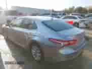 2019 Toyota Camry SE z VIN 4T1B11HK2KU693548, wystawiony jako IAAI lot #43352154 z przebiegiem 64 472 mil mil oraz . Historia ofert i sprzedaży dostępna na DreamBid. Obrazek 15.
