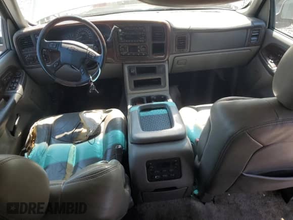2003 Chevrolet Suburban LS с VIN 3GNFK16Z03G322807, выставлен на аукционе Copart как лот 71780465 с пробегом 288 901 миль миль и Чистый • Clean title. История ставок и продаж доступна на DreamBid. Изображение 8.
