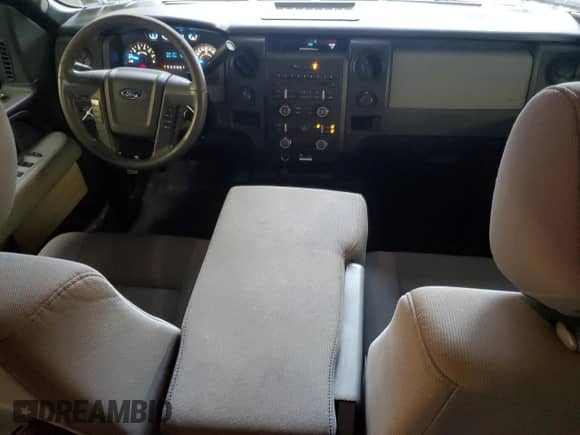 2013 Ford F-150 STX с VIN 1FTFX1EF3DFD32073, выставлен на аукционе Copart как лот 81741455 с пробегом 136 788 миль миль и Списание • Salvage title. История ставок и продаж доступна на DreamBid. Изображение 8.