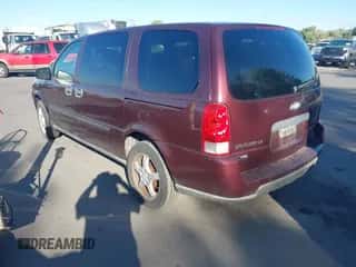 2008 Chevrolet Uplander LS z VIN 1GNDV23W48D133368, wystawiony jako IAAI lot #42651568 z przebiegiem 197 359 mil mil oraz . Historia ofert i sprzedaży dostępna na DreamBid. Obrazek 3.