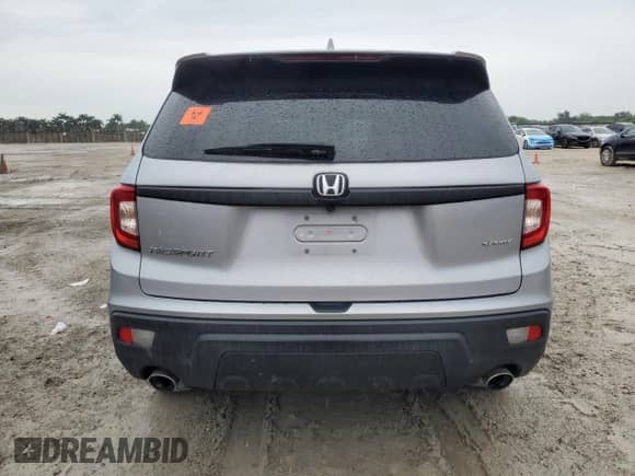 2021 Honda Passport Sport z VIN 5FNYF7H27MB005896, wystawiony jako Copart lot #80842515 z przebiegiem 54 911 mil mil oraz Nie do naprawy • Non repairable. Historia ofert i sprzedaży dostępna na DreamBid. Obrazek 6.