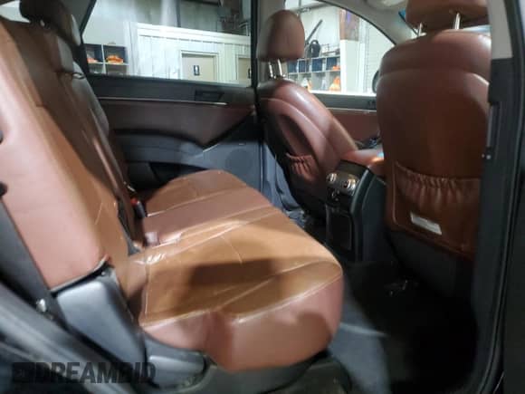2010 Hyundai Veracruz Limited with VIN KM8NUDCC8AU135420, listed as a Copart auction lot 64364365 with 229,364 mi miles and Clean title. Bid and sale history available at DreamBid. Image 11.