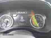 2020 Ram 1500 Lone Star z VIN 1C6SRFFT5LN184997, wystawiony jako IAAI lot #42310591 z przebiegiem 81 155 mil mil oraz . Historia ofert i sprzedaży dostępna na DreamBid. Obrazek 7.