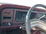 1985 Ford Econoline Cargo с VIN 1FDEE14G5FHB84460, выставлен на аукционе IAAI как лот 43408648 с пробегом Не указан миль и . История ставок и продаж доступна на DreamBid. Изображение 7.