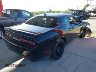 2018 Dodge Challenger T/A with VIN 2C3CDZBT5JH333597, listed as a IAAI auction lot 43353155 with 33,312 mi miles and . Bid and sale history available at DreamBid. Image 4.
