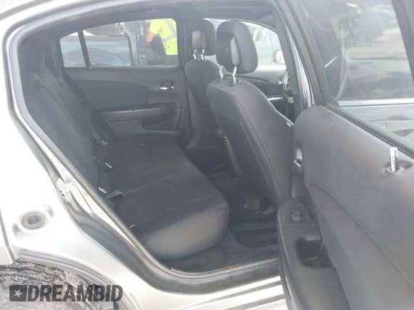 2013 Chrysler 200 Touring z VIN 1C3CCBBB4DN550958, wystawiony jako IAAI lot #43320654 z przebiegiem 127 850 mil mil oraz . Historia ofert i sprzedaży dostępna na DreamBid. Obrazek 8.