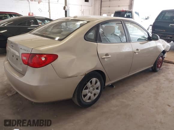 2008 Hyundai Elantra GLS with VIN KMHDU46D88U318892, listed as a IAAI auction lot 42677394 with 235,464 mi miles and . Bid and sale history available at DreamBid. Image 4.