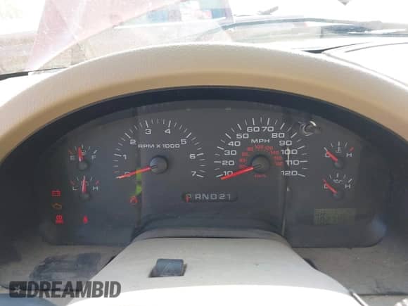 2005 Ford F-150 XLT with VIN 1FTRX12585KE52369, listed as a IAAI auction lot 43202114 with 182,796 mi miles and . Bid and sale history available at DreamBid. Image 7.