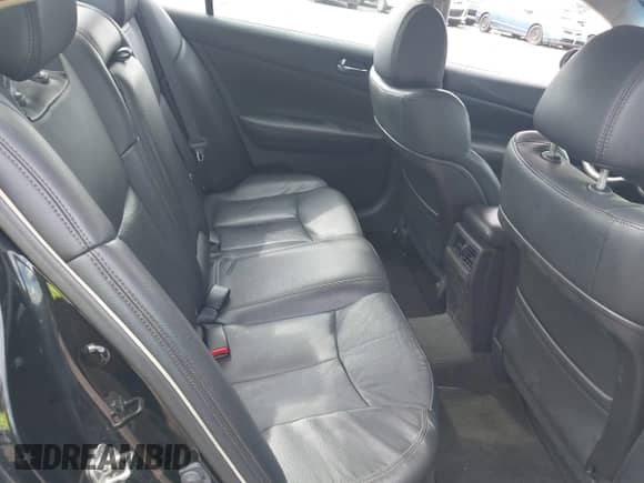 2014 Nissan Maxima SV z VIN 1N4AA5AP4EC477861, wystawiony jako IAAI lot #42542497 z przebiegiem 103 294 mil mil oraz . Historia ofert i sprzedaży dostępna na DreamBid. Obrazek 8.