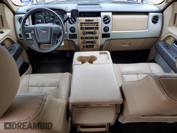 2011 Ford F-150 XLT с VIN 1FTFW1ET7BFC13058, выставлен на аукционе Copart как лот 90029525 с пробегом 214 982 миль миль и Списание • Salvage title. История ставок и продаж доступна на DreamBid. Изображение 8.