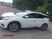 2017 Nissan Murano SL z VIN 5N1AZ2MH0HN153624, wystawiony jako IAAI lot #43014407 z przebiegiem 147 600 mil mil oraz . Historia ofert i sprzedaży dostępna na DreamBid. Obrazek 14.