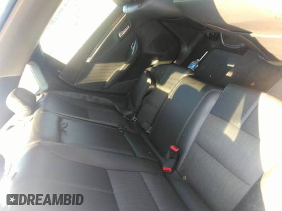 2017 Chevrolet Impala LT z VIN 2G1105SA0H9131737, wystawiony jako IAAI lot #42583302 z przebiegiem 188 086 mil mil oraz . Historia ofert i sprzedaży dostępna na DreamBid. Obrazek 8.