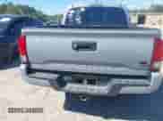 2019 Toyota Tacoma TRD Off Road z VIN 3TMCZ5AN2KM207371, wystawiony jako IAAI lot #43130878 z przebiegiem 104 178 mil mil oraz . Historia ofert i sprzedaży dostępna na DreamBid. Obrazek 16.