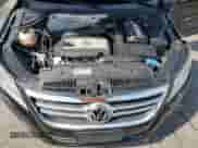 2011 Volkswagen Tiguan S с VIN WVGBV7AX8BW528458, выставлен на аукционе Copart как лот 64525925 с пробегом 147 488 миль миль и Списание • Salvage title. История ставок и продаж доступна на DreamBid. Изображение 12.