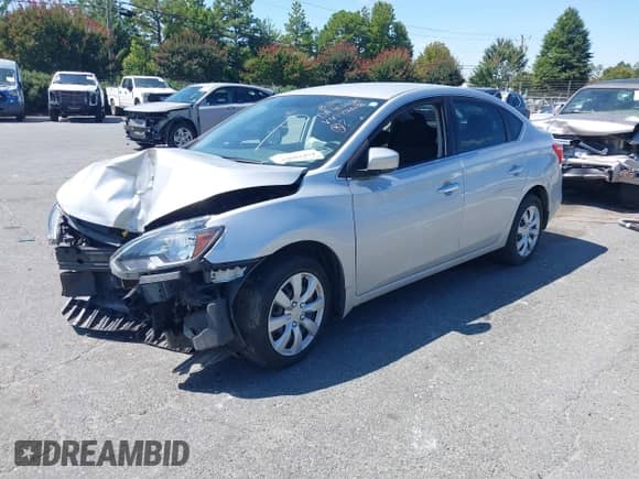 2019 Nissan Sentra SR with VIN 3N1AB7AP6KY426628, listed as a IAAI auction lot 43179563 with 53,432 mi miles and . Bid and sale history available at DreamBid. Image 2.